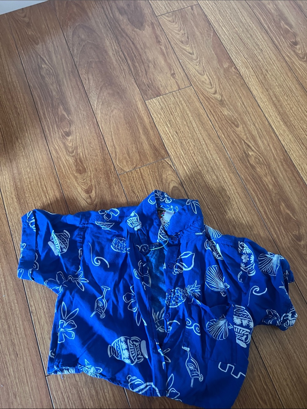 Live 4 Truth Blue Tropical Print Women’s Blouse